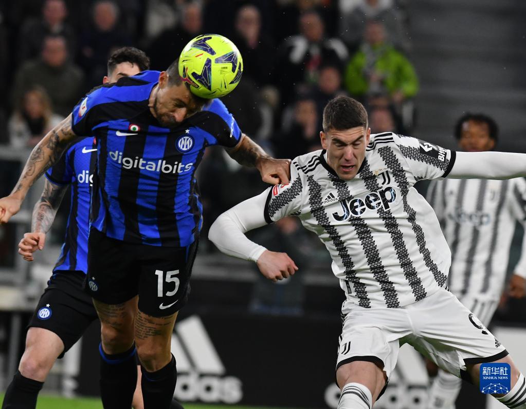 罚球线轴心 罚球线轴心